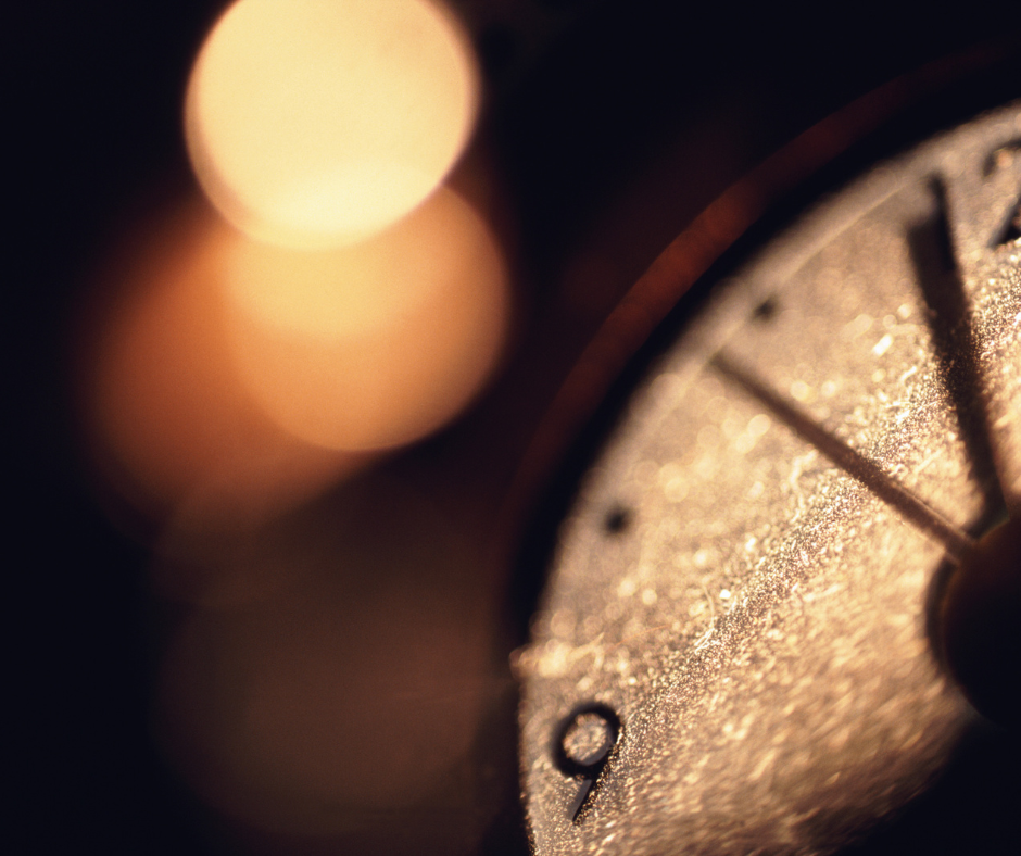 Last-Minute Ticket Sales: Maximizing Revenue and Attendance