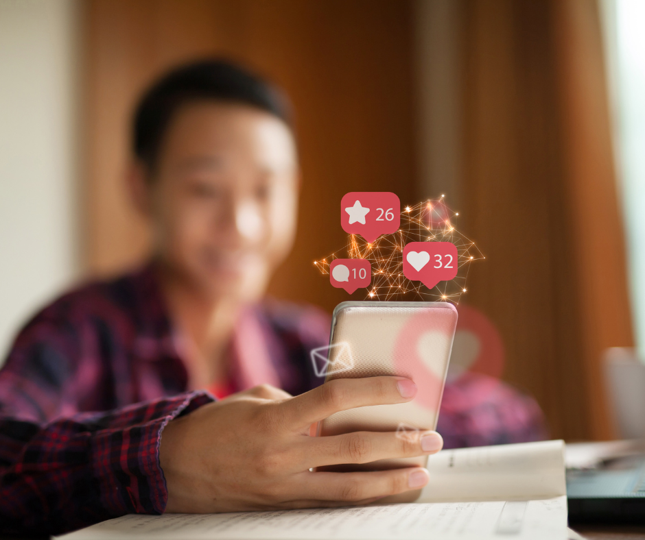 How to Keep the Buzz Going: Social Media Strategies for Performance Weeks