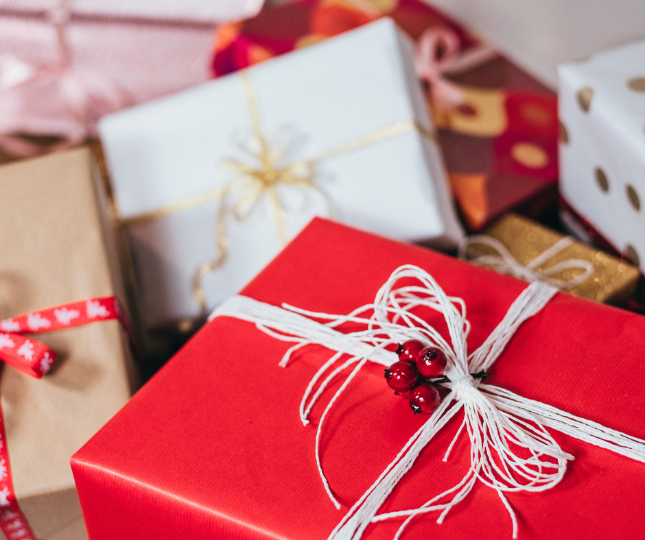 Last Minute Gift Guide for Theatre Lovers